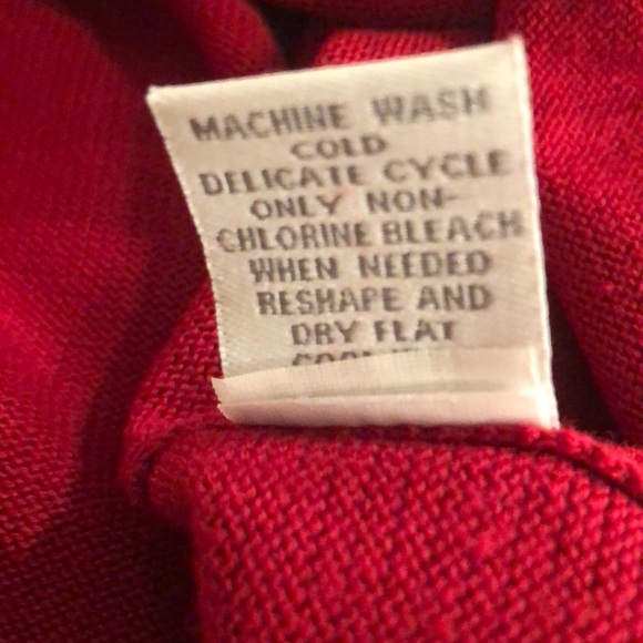 Dress Barn Red Sweater.  Size large. Perfect For that holiday party - Picture 7 of 13